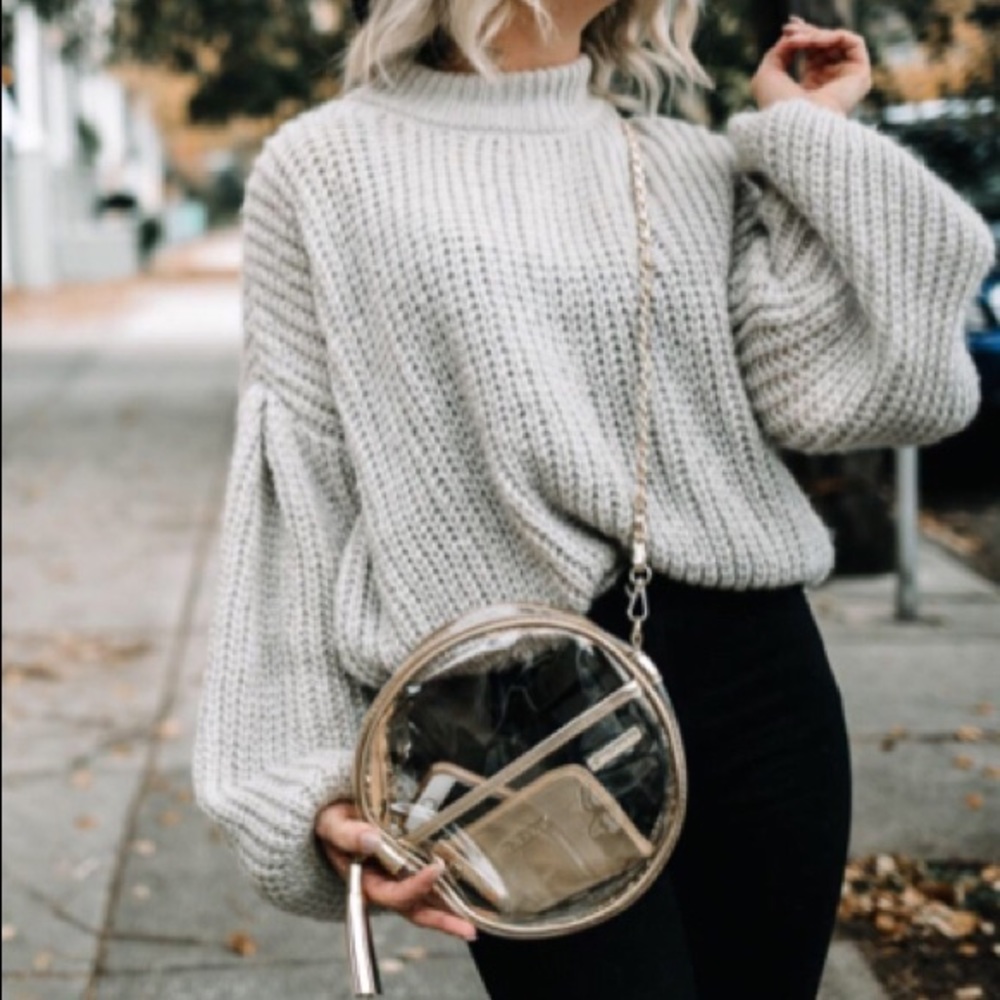 NWT Simplee bell sleeve cropped knit sweater
